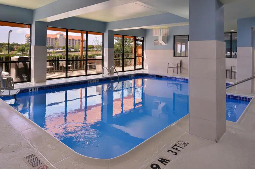Holiday Inn Express Hotel And Suites Mesquite By Ihg Εξωτερικό φωτογραφία