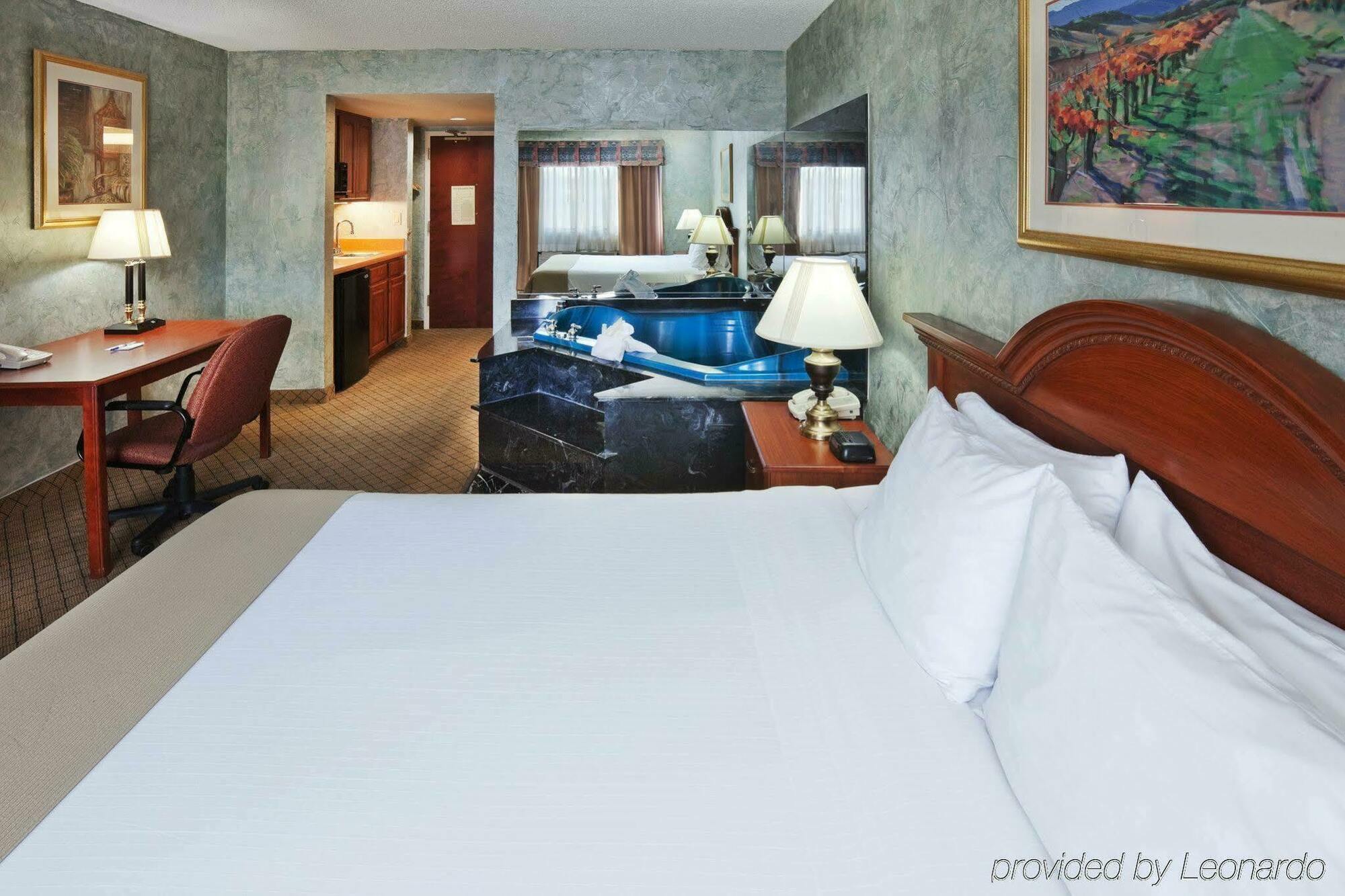 Holiday Inn Express Hotel And Suites Mesquite By Ihg Εξωτερικό φωτογραφία
